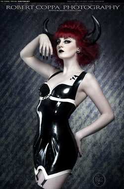 Image #40604 (fetish): latex