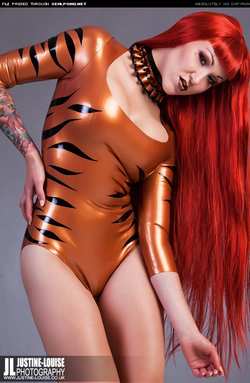 Image #45086 (fetish): latex