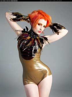 Image #102943 (fetish): latex, redhead, ulorin vex