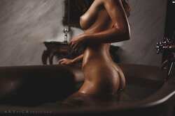 Image #293913 (titties): nude, tits, wet, yulia zubova