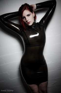 Image #200435 (fetish): latex