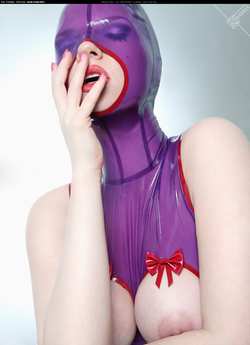 Image #26642 (fetish): ancilla tilia, latex, tits