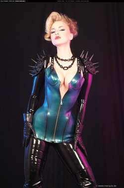 Image #25746 (fetish): latex
