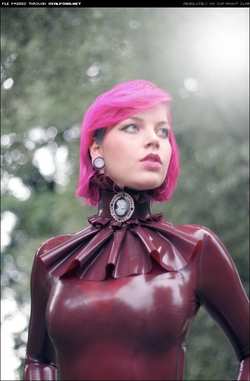 Image #83342 (fetish): latex, pink