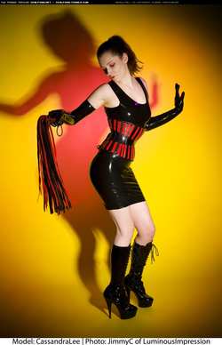 Image #5517 (fetish): corset, latex