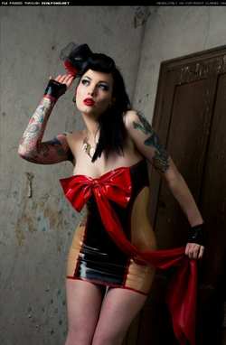 Image #43427 (fetish): latex