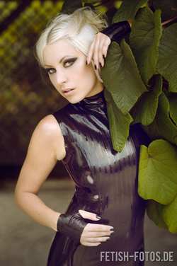 Image #200431 (fetish): latex