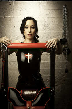 Image #21642 (fetish): latex
