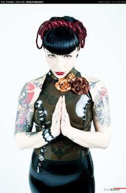 Image #40590 (fetish): latex