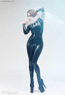 Image #199001 (fetish): latex