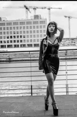 Image #148037 (fetish): latex