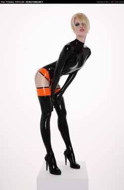 Image #18544 (fetish): latex