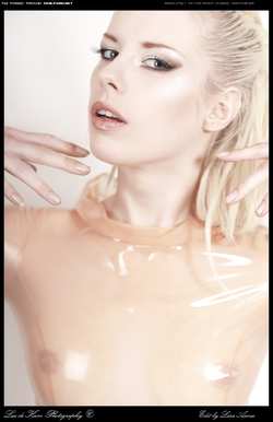 Image #42904 (fetish): latex