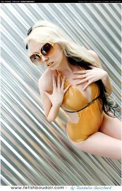 Image #17381 (fetish): latex