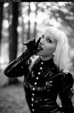 Image #61446 (fetish): latex