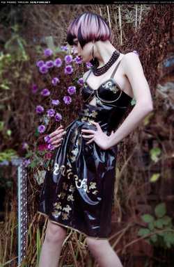 Image #47043 (fetish): latex