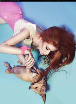 Image #41081 (fetish): latex, redhead