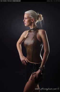 Image #23442 (fetish): latex