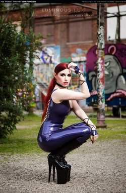 Image #117299 (fetish): latex