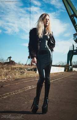 Image #199269 (fetish): latex