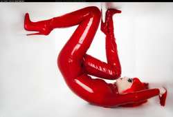 Image #140319 (fetish): latex, redhead