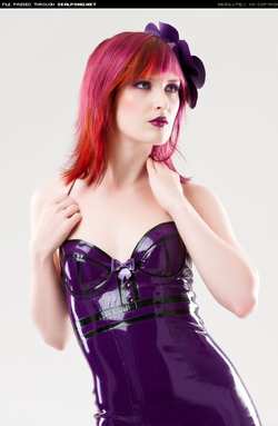 Image #27496 (fetish): latex