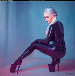 Image #163614 (fetish): latex