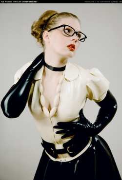 Image #23261 (fetish): glasses, latex