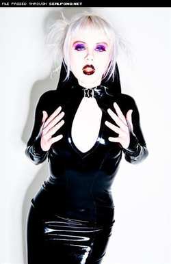 Image #7917 (fetish): latex, mosh