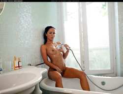 Image #34663 (titties): nude, tits, wet