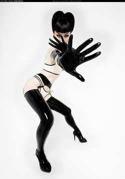 Image #13399 (fetish): koneko, latex