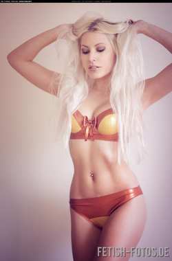Image #135683 (fetish): latex