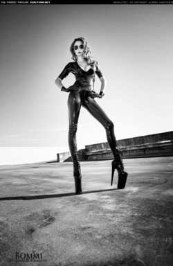 Image #135378 (fetish): latex
