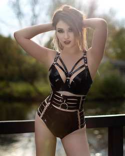 Image #203490 (fetish): latex