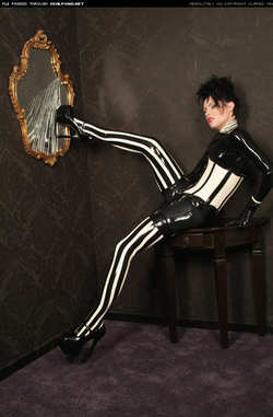 Image #47831 (fetish): latex
