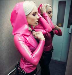 Image #198137 (fetish): latex