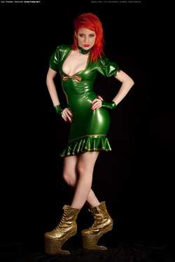 Image #58611 (fetish): latex, redhead, ulorin vex