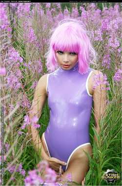 Image #18405 (fetish): latex, pink