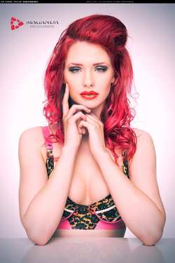 Image #117638 (fetish): latex, redhead