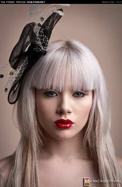 Image #7184 (grlz): blonde, lips, makeup, mosh