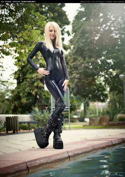 Image #138537 (fetish): latex