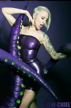 Image #89407 (fetish): latex