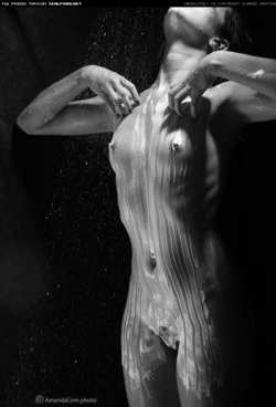 Image #47686 (titties): nude, tits, wet