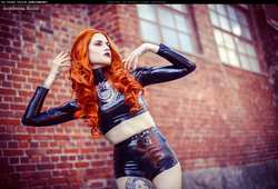Image #163294 (fetish): latex, redhead