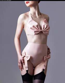Image #148930 (fetish): latex