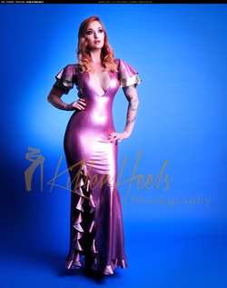 Image #178526 (fetish): latex, redhead