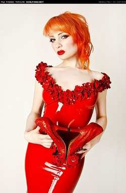 Image #100744 (fetish): latex, redhead, ulorin vex