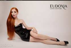 Image #155980 (fetish): latex, redhead