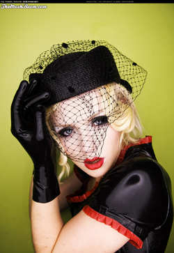 Image #17658 (fetish): latex, mosh