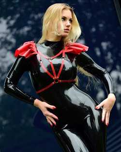 Image #204590 (fetish): latex